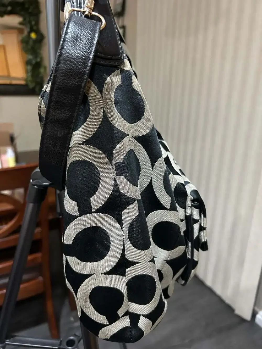 Authentic COACH Kristin Op Art Embossed Signature Jacquard Hand Bag